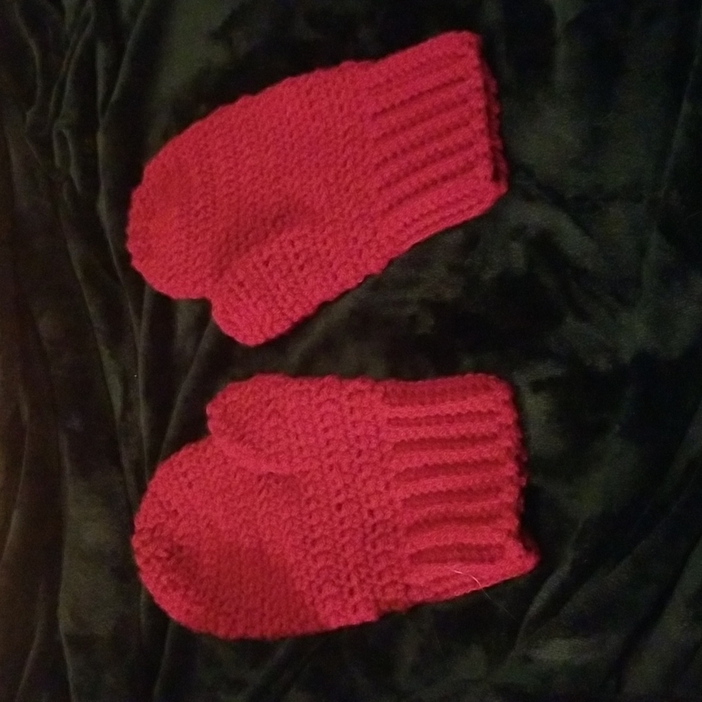 🚨2/$30🚨  WAS $60  Hand Crafted Multi Colored XL Adult Mittens